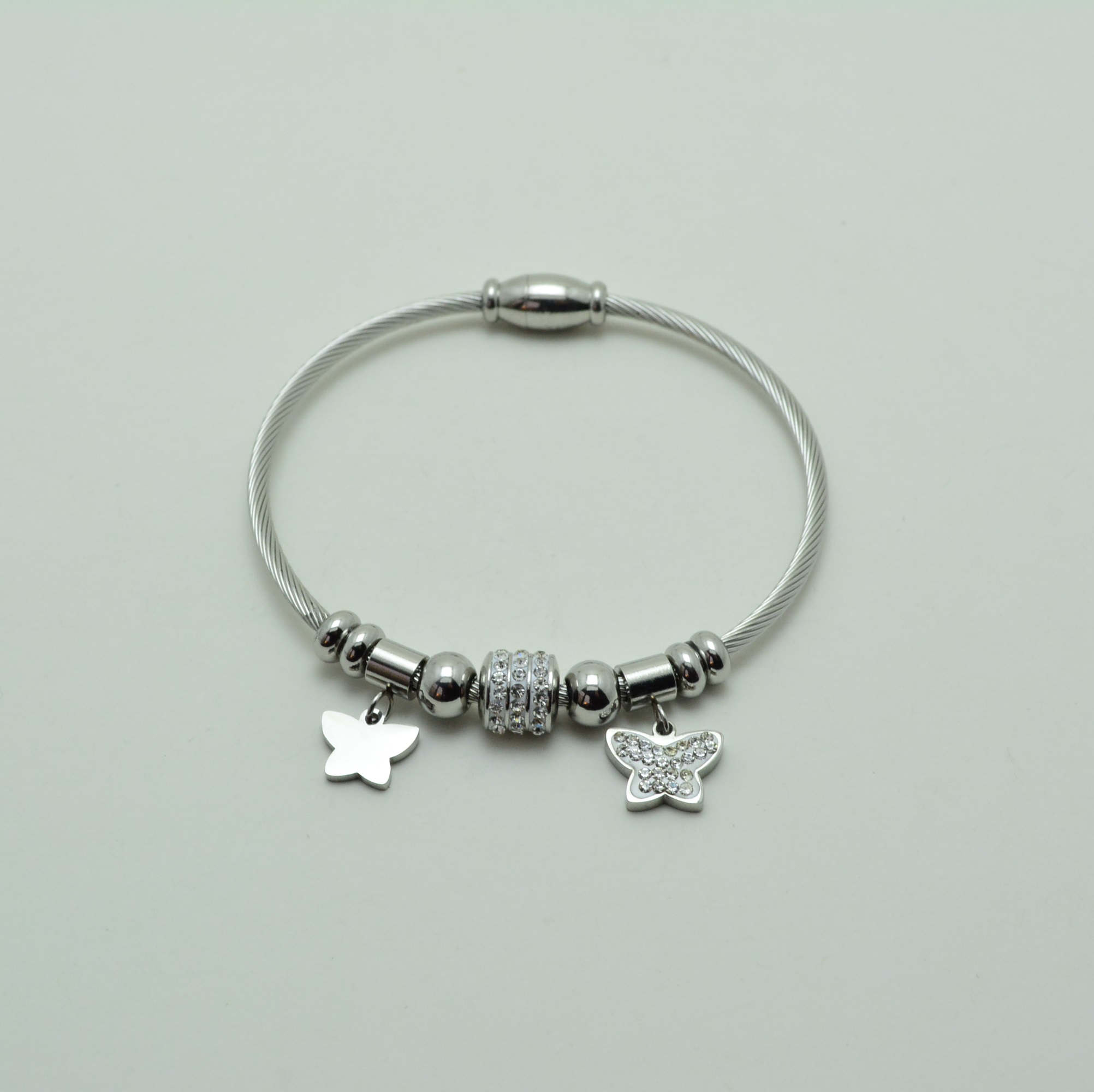 Kelebek Figürlü Charm Kelepçe 2 Kelebek Figürlü Charm Kelepçe - Görsel 2