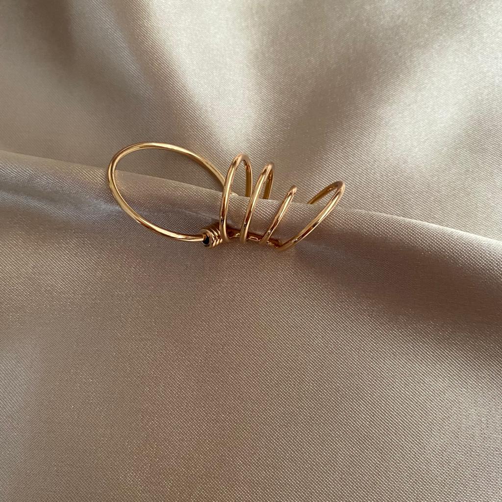 Büyük Kıkırdak Gold Küpe 1 Büyük Kıkırdak Gold Küpe