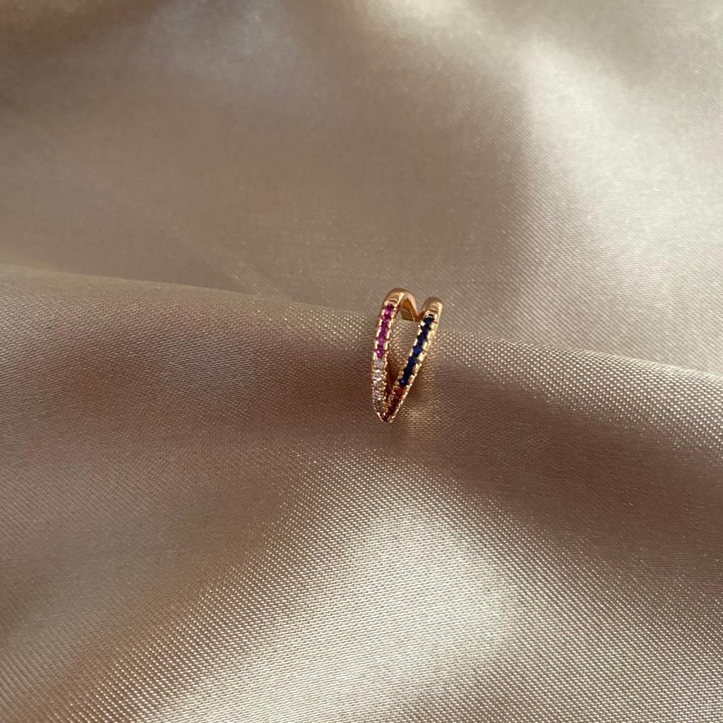 Nowra Gold Taşlı Kıkırdak Küpe 1 Nowra Gold Taşlı Kıkırdak Küpe