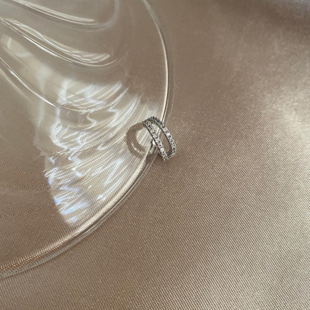 Sydney Silver Kıkırdak Küpe 2 Sydney Silver Kıkırdak Küpe - Görsel 2