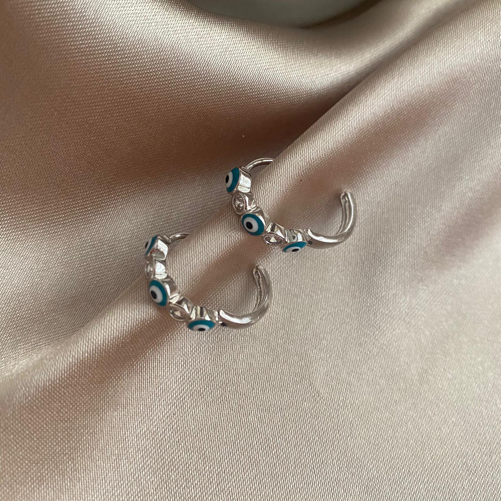 Ruhe Nazar Boncuklu Silver Halka Küpe 2 Ruhe Nazar Boncuklu Silver Halka Küpe - Görsel 2