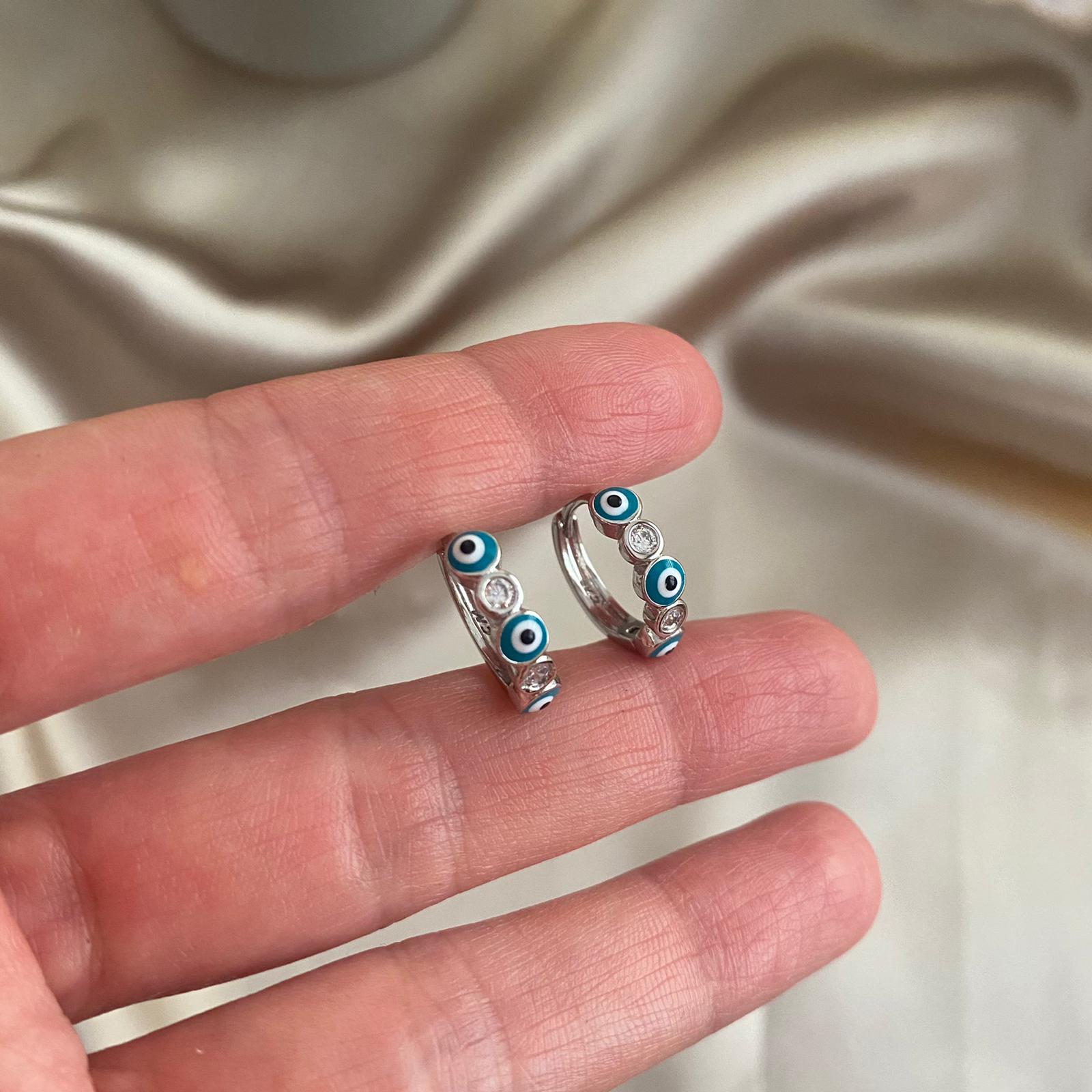 Ruhe Nazar Boncuklu Silver Halka Küpe 4 Ruhe Nazar Boncuklu Silver Halka Küpe - Görsel 4
