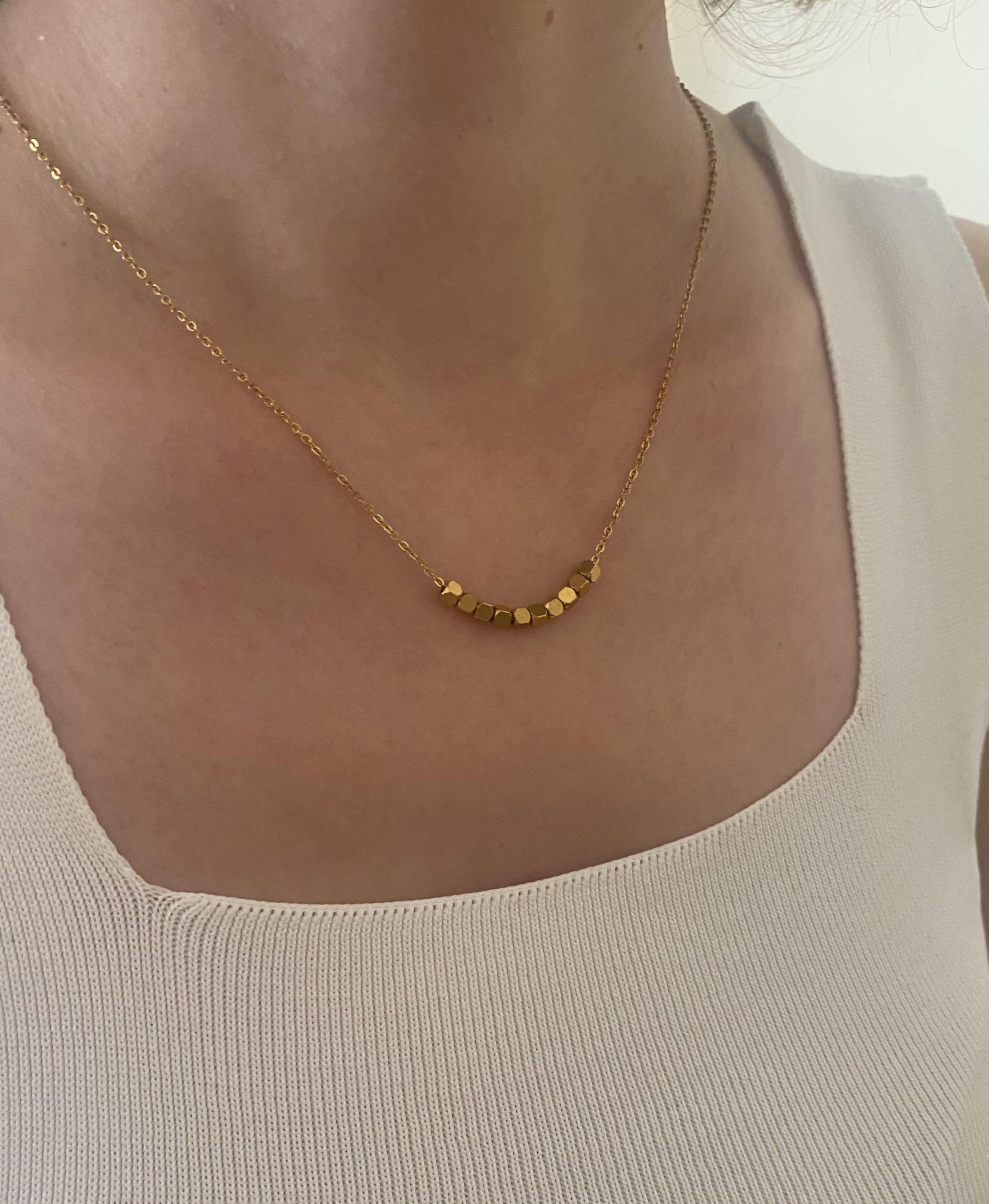 Küp Küp Çelik Gold Zincir Kolye 3 Küp Küp Çelik Gold Zincir Kolye - Görsel 3