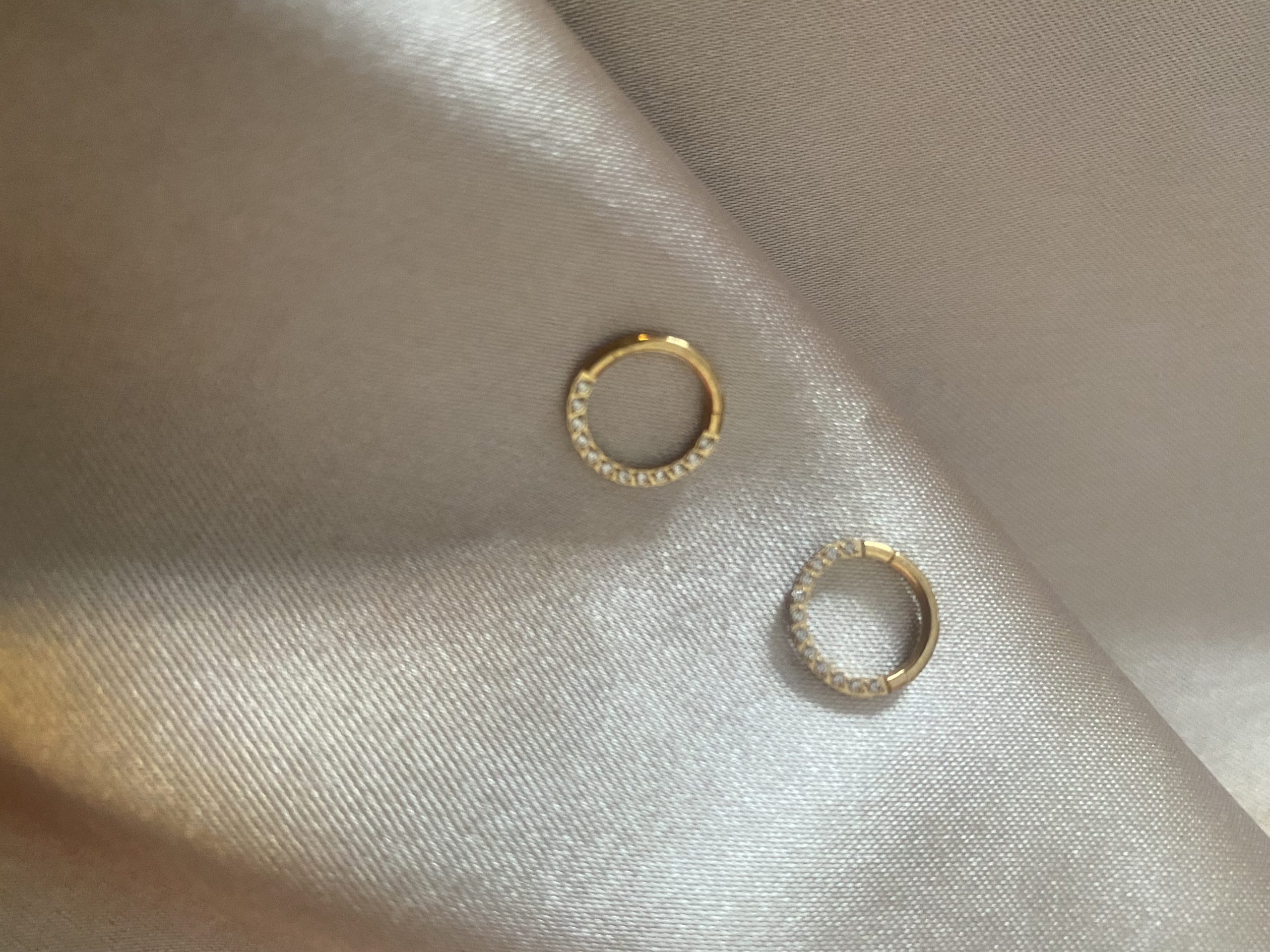 Halka Gold Çelik Piercing Küpe 2 Halka Gold Çelik Piercing Küpe - Görsel 2